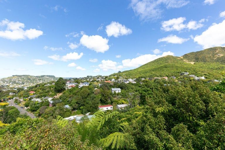 Photo of property in 17b Govind Grove, Ngaio, Wellington, 6035