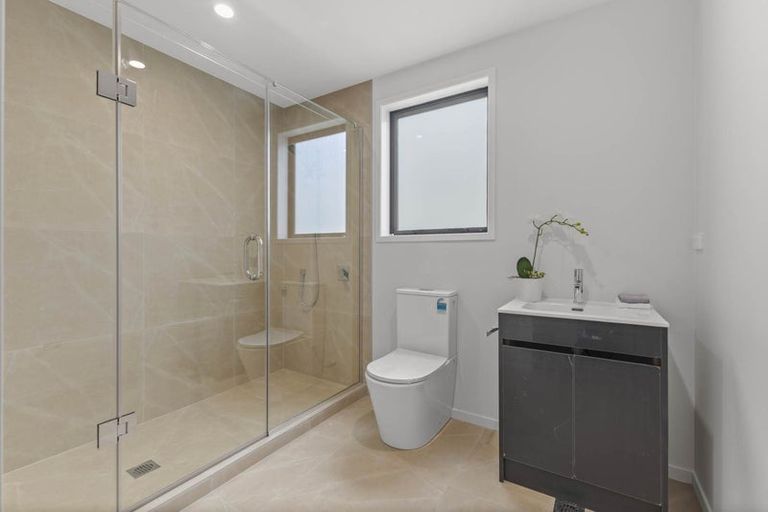 Photo of property in 30b Tawa Crescent, Manurewa, Auckland, 2102
