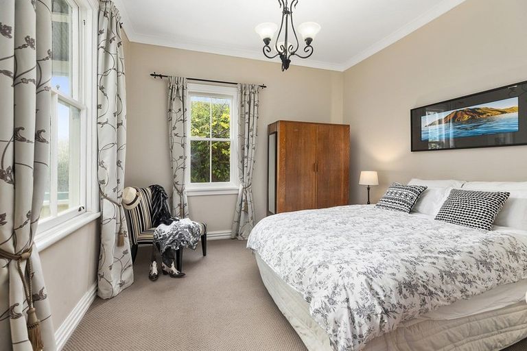 Photo of property in 131 Aro Street, Aro Valley, Wellington, 6021