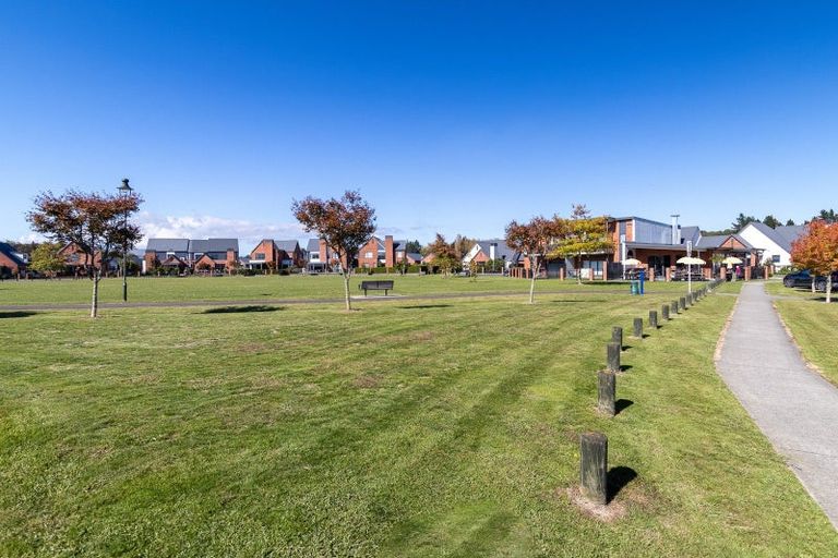 Photo of property in 2 Henry Bell Close, Leamington, Cambridge, 3432