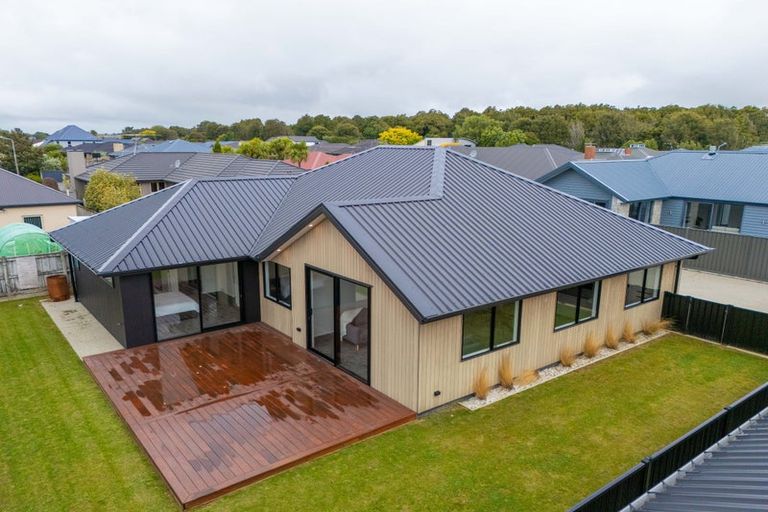 Photo of property in 99 Hoffman Court, Waikiwi, Invercargill, 9810