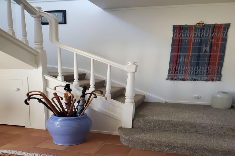 Photo of property in 10 Wallnutt Avenue, Waihi Beach, 3611