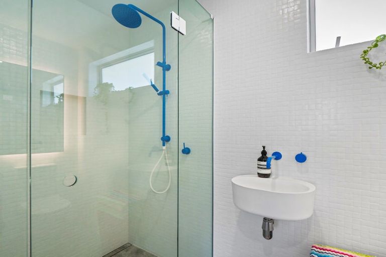 Photo of property in 96 Marine Parade, Mount Maunganui, 3116