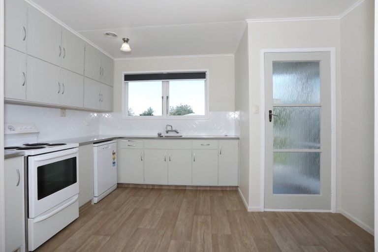 Photo of property in 15 Mcclure Street, Feilding, 4702