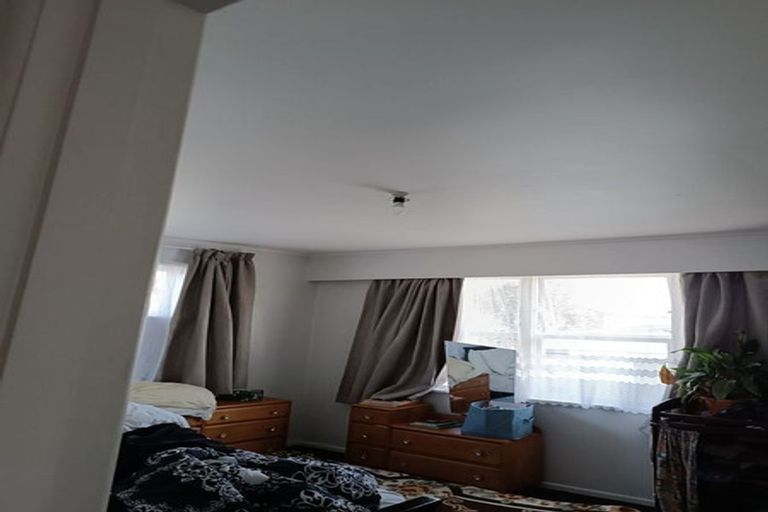 Photo of property in 168 Ennis Avenue, Pakuranga Heights, Auckland, 2010