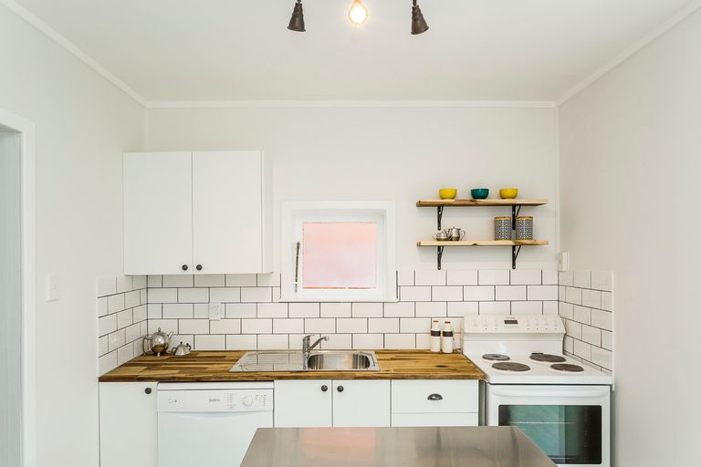 Photo of property in 6 Hall Street, South Dunedin, Dunedin, 9012