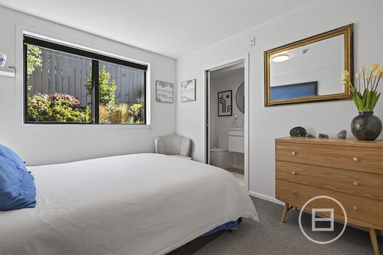Photo of property in Northlight Apartments, 1/14 Fryer Street, Queenstown, 9300
