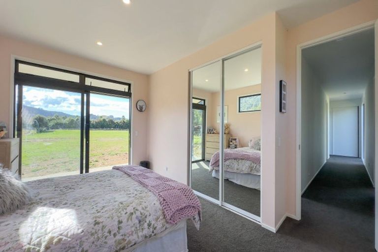 Photo of property in 387 Wentworth Valley Road, Whangamata, 3691