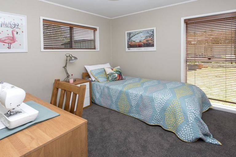 Photo of property in 4 Galvan Avenue, Sunnyhills, Auckland, 2010