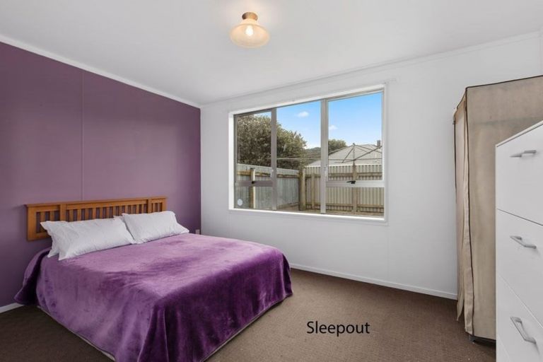 Photo of property in 37 Hunter Street, Taita, Lower Hutt, 5011