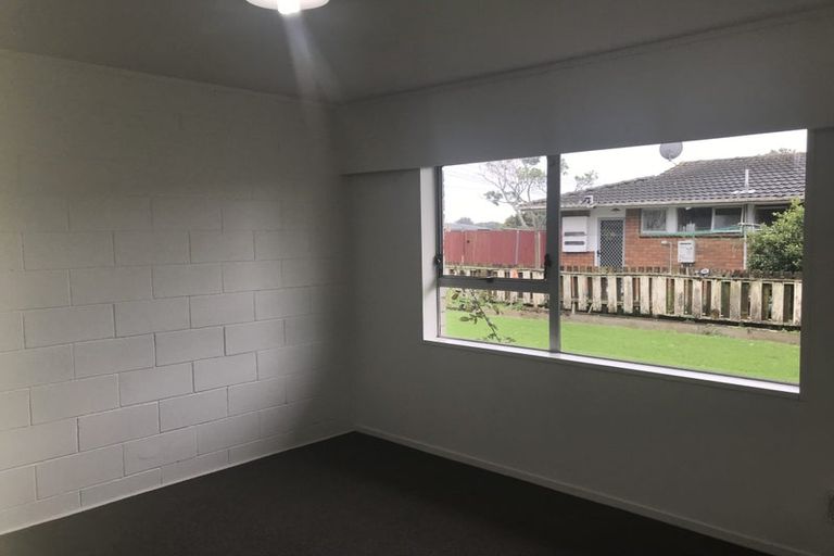 Photo of property in 12 Margaret Road, Papatoetoe, Auckland, 2025