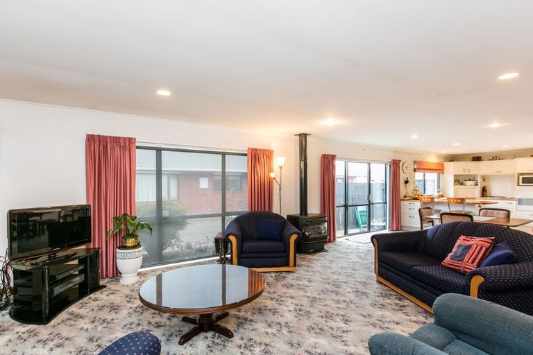 Photo of property in 134 College Road, Edgecumbe, 3120