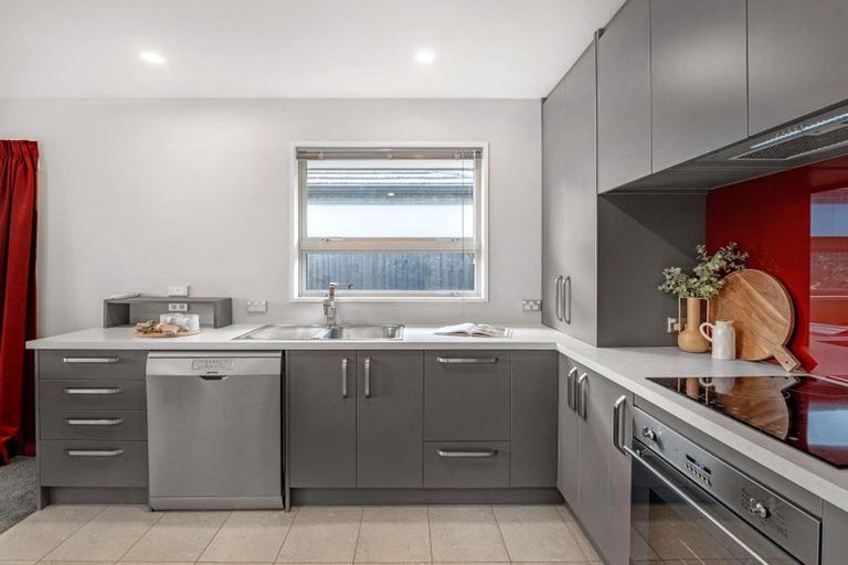 Photo of property in 23 Packard Crescent, Halswell, Christchurch, 8025