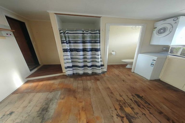 Photo of property in 143 Muhunoa Road East, Ohau, Levin, 5570