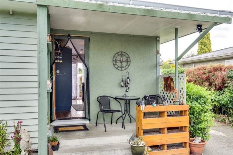 Photo of property in 65 Clarence Cox Crescent, Pirimai, Napier, 4112