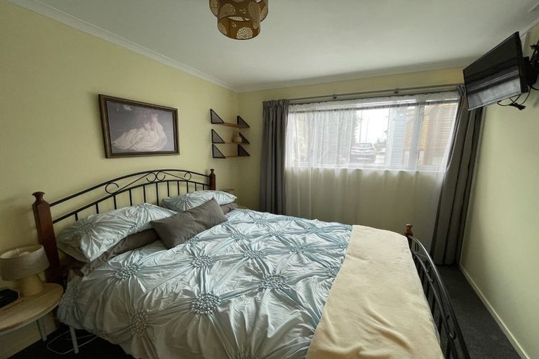 Photo of property in 79 Meeanee Quay, Westshore, Napier, 4110