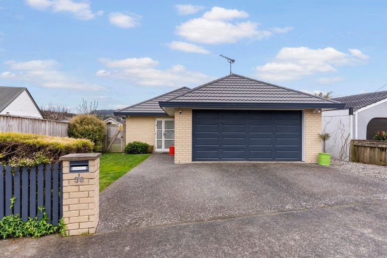 Photo of property in 36 Sheridan Crescent, Trentham, Upper Hutt, 5018