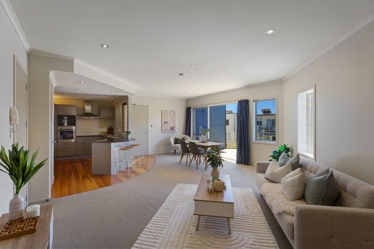 Photo of property in 27/4u Seaview Road, Paraparaumu Beach, Paraparaumu, 5032