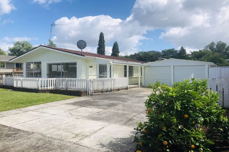 Photo of property in 14 Kowhai Street, Hamilton Lake, Hamilton, 3204