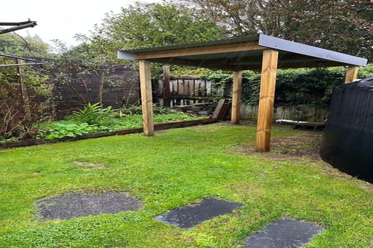 Photo of property in 1274 Egmont Road, Egmont Village, New Plymouth, 4372