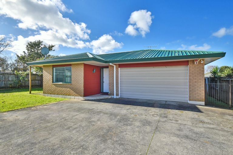 Photo of property in 13b Coolen Place, Tuakau, 2121