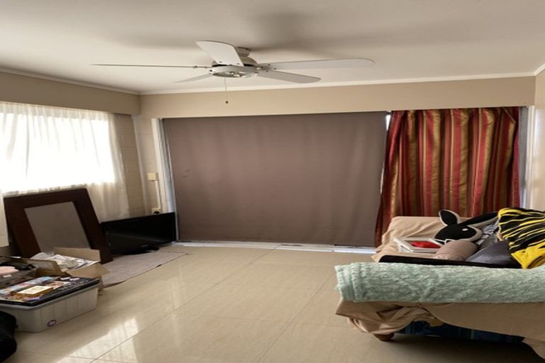 Photo of property in 20 Grenada Avenue, Forrest Hill, Auckland, 0620