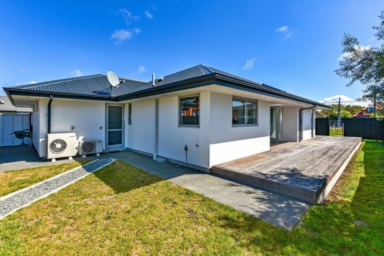 Photo of property in 172 Bower Avenue, New Brighton, Christchurch, 8083