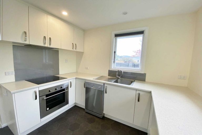 Photo of property in 6 Ostler Place, Hoon Hay, Christchurch, 8025