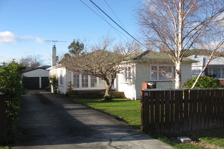 Photo of property in 16 Hay Street, Wainuiomata, Lower Hutt, 5014