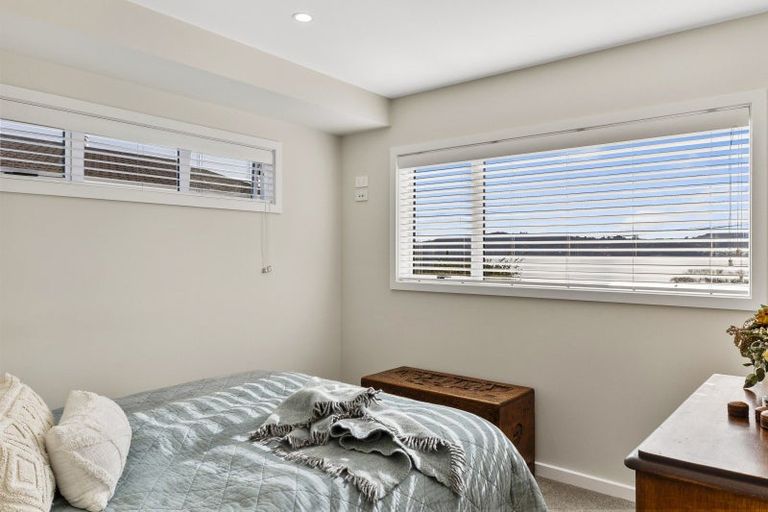 Photo of property in 24 Rainbow Drive, Rainbow Point, Taupo, 3330