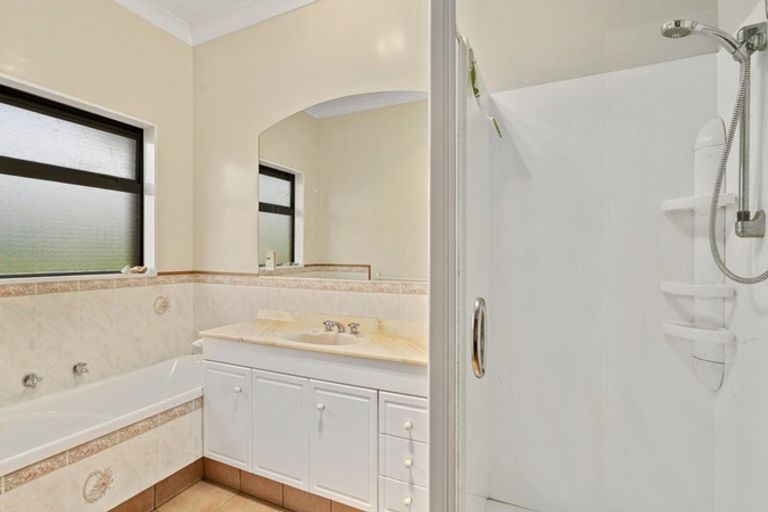 Photo of property in 50 Lepper Road, Inglewood, 4386