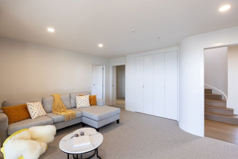 Photo of property in 14/120 Saint Aubyn Street, New Plymouth, 4310