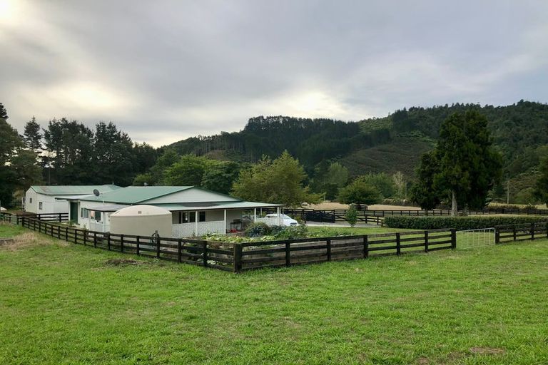 Photo of property in 939 Old Mountain Road, Waitetuna, Raglan, 3295