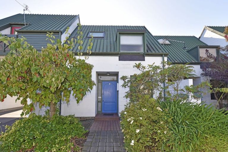 Photo of property in 9/24 Shrewsbury Street, Merivale, Christchurch, 8014