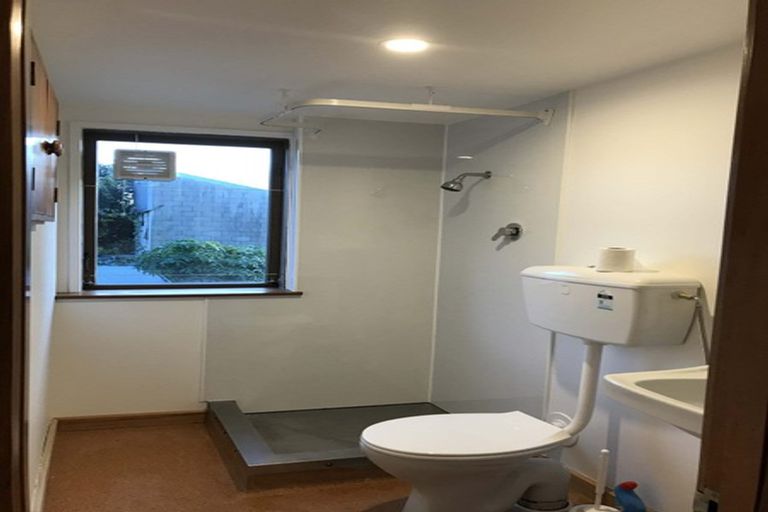 Photo of property in 4/13 May Street, Hamilton East, Hamilton, 3216