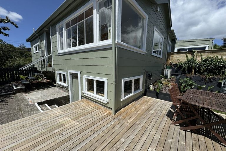 Photo of property in 46 Frankley Road, Westown, New Plymouth, 4310