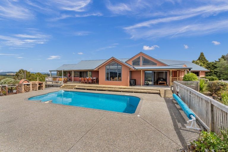 Photo of property in 30 Galliard Way, Kauri, 0185