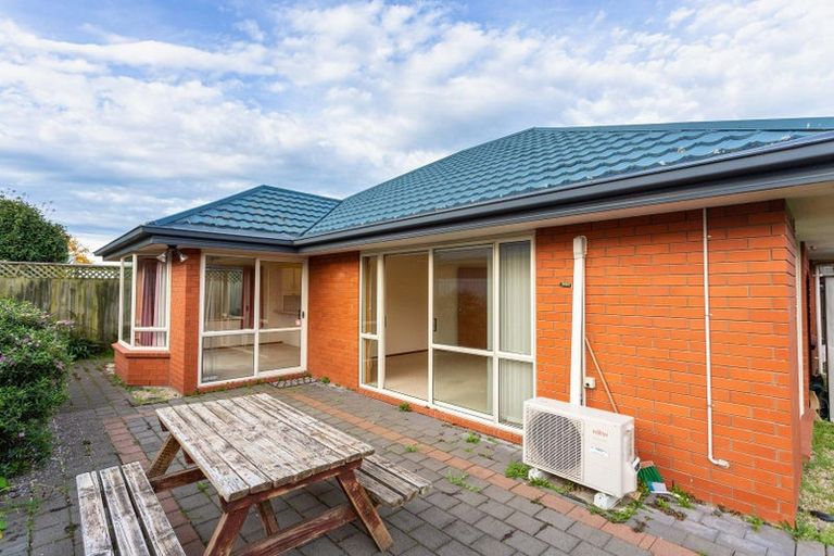 Photo of property in 1/3 Lantern Lane, Halswell, Christchurch, 8025