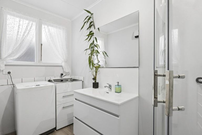 Photo of property in 69b Gordon Road, Mosgiel, 9024