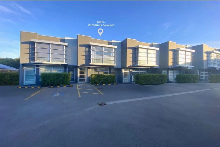 Photo of property in 8/8a Settlers Crescent, Ferrymead, Christchurch, 8023