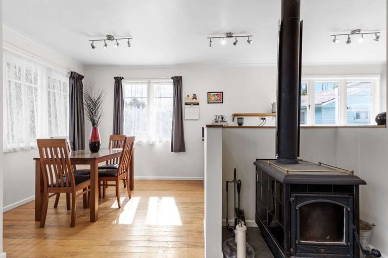 Photo of property in 71 Kettle Avenue, Awapuni, Palmerston North, 4412