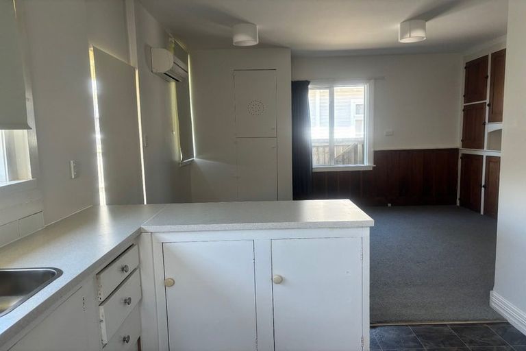 Photo of property in 2/64 Division Street, Riccarton, Christchurch, 8041