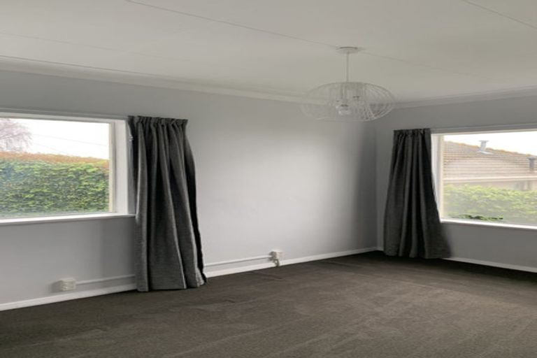 Photo of property in 17 Dornoch Street, Kew, Dunedin, 9012