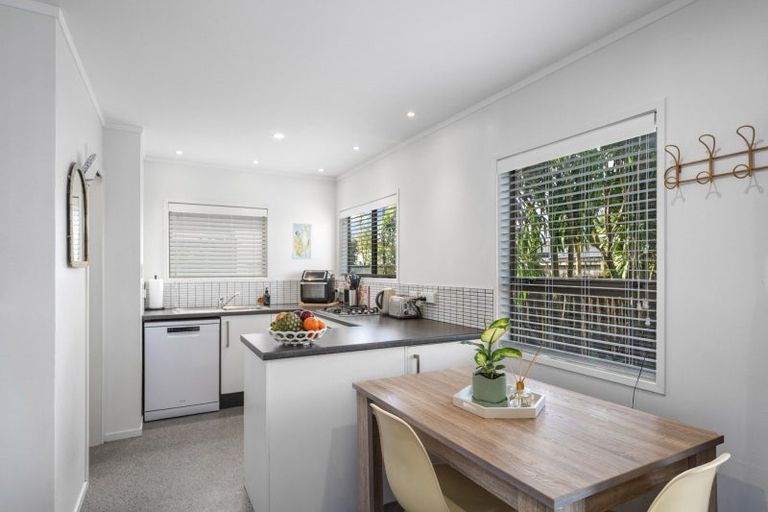 Photo of property in 5/506 Devonport Road, Tauranga South, Tauranga, 3112