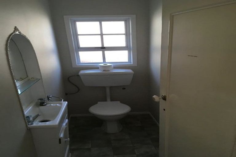 Photo of property in 323 Malfroy Road, Pomare, Rotorua, 3015