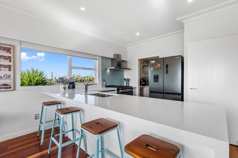 Photo of property in 19 Darraghs Road, Brookfield, Tauranga, 3110