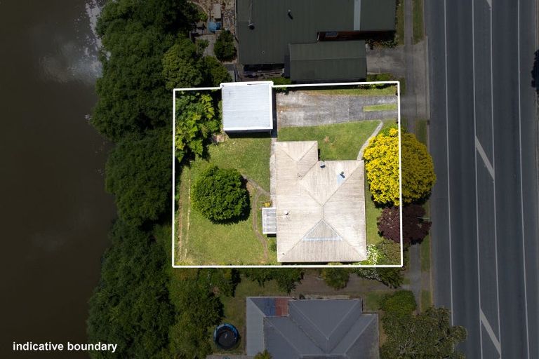 Photo of property in 222 Great South Road, Huntly, 3700