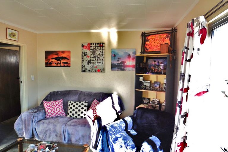 Photo of property in 1/13 Hatton Street, West End, Timaru, 7910