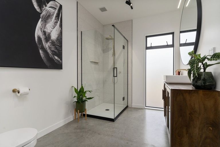 Photo of property in 16 Oates Place, Greytown, 5712