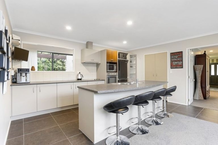 Photo of property in 26 Gulf Harbour Drive, Gulf Harbour, Whangaparaoa, 0930